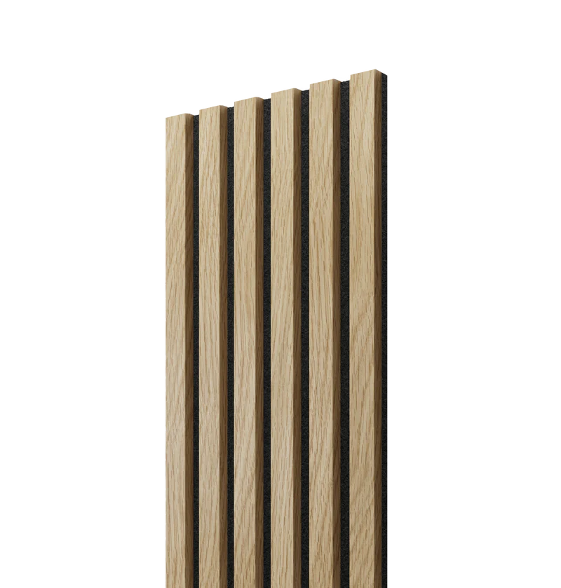 Dřevěné lamely na akustickém podkladu vedle televize - DRDLIK