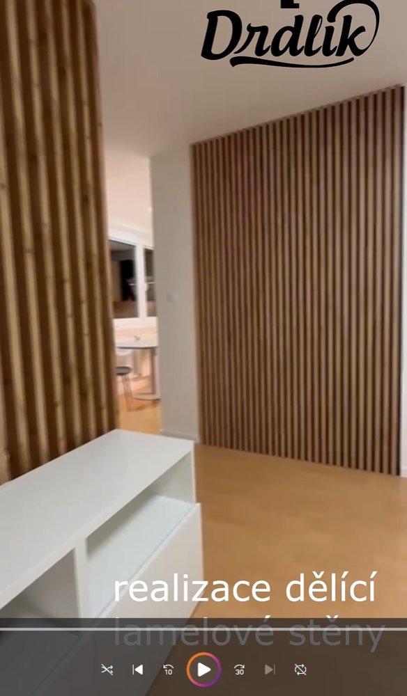 Podívejte se na video od zákazníka: dělící stěna