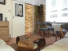 DUB RUSTIKÁLNY 200 (200 x 50 mm) - drevený obklad, lamela 3D - Povrchová úprava: Kartáčovaný - olejovaný