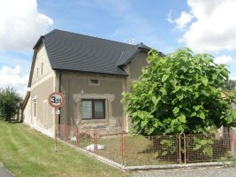 Realizace moderní plastové krytiny na postarším domě