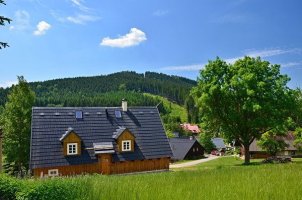 Realizace nové střechy – Šindel DDS II na horské chalupě
