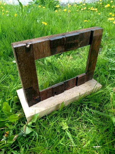 JÁVA A - Zrkadlo s dreveným obložením, 290 x 210 mm