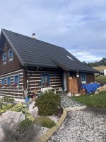 Realizace plastového šindele na malebné chaloupce