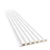 Dřevěné lamely ÚZKÉ na BÍLÉ desce (MDF), BÍLÁ MATNÁ, FINISH FOLIE, 24 x 300 x 2750 mm (0,825 m2)