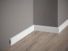 Podlahová lišta – HLADKÁ, tvrdý plast PolyForce (HD Polymer), základní bílý nátěr (přetíratelný), 40 x 10 x 2000 mm
