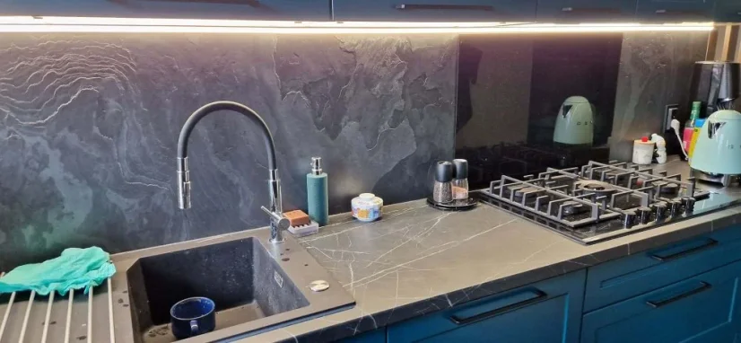 Kamenná dýha - Black Slate, 1220 x 610 x 3 mm
