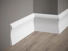 VZOREK - Podlahová lišta – HLADKÁ, tvrdý plast PolyForce (HD Polymer), základní bílý nátěr (přetíratelný), 128 x 18 x 100 mm