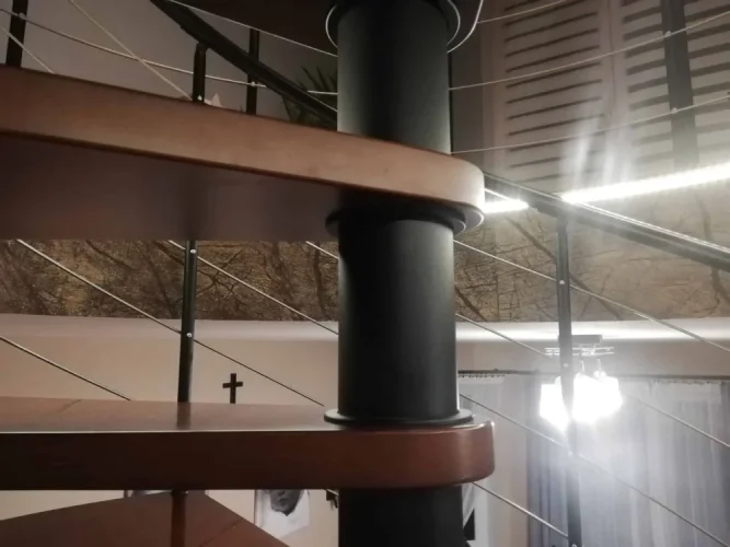 Kamenná dýha - Rainforest Brown, 1220 x 610 x 3 mm