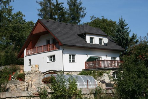 Jakou střešní krytinu vybrat? Poznejte nejpoužívanější střešní materiály