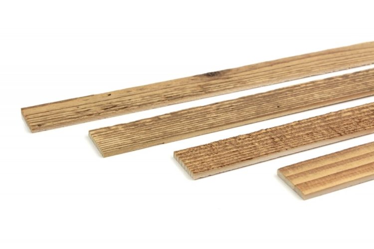 VZOREK - Dřevěná krycí lišta BOROVICE STARÉ DŘEVO, rozměr vzorku: 30 x 200 mm