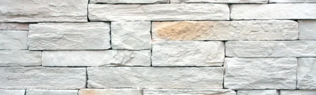 Kamenný obklad, Z BETÓNU, Lámaná skala Alexandria, svetlo sivá, 170 - 600 x 40 - 180 mm, hrúbka 20 - 50 mm, 0.5 m2