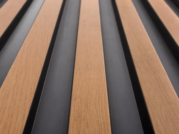 Detail voděodolného obkladového panelu do vlhkých prostor