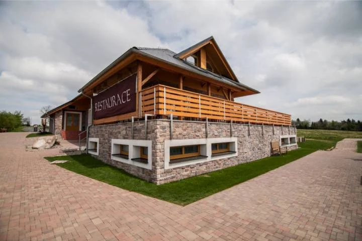 Kamenný obklad, Z BETONU, MIX Colorado, hnědo-černá, 150 – 500 x 100 – 300 mm, tloušťka 20 - 60 mm, 0,5 m2