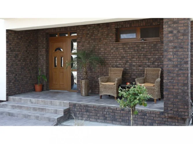 Cihlový obklad, Z BETONU, RUSTIK 568, hnědá, 210 x 60 mm, tloušťka 10-18 mm, 1 m2