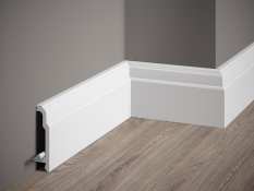 VZOREK - Podlahová lišta – HLADKÁ, tvrdý plast PolyForce (HD Polymer), základní bílý nátěr (přetíratelný), 106 x 23 x 100 mm