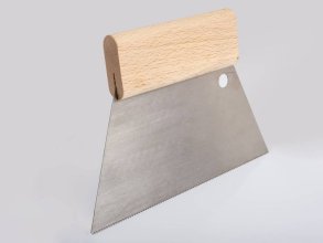 Kovová lepiaca stierka na drevené obklady 180 mm - zub 3 mm