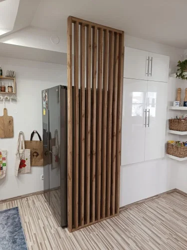 Dělící lamelová stěna - DUB WOTAN, (kompletní sada), MDF + FINISH FOLIE, 29 předpřipravených šířek od 510 do 2750 mm, libovolná výška (maximálně 2750 mm), 70 mm tloušťka příčky - Typ lamel: V úhlu 45° k základně