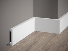 VZORKA - Podlahová lišta – PREMIUM, tvrdý plast PolyForce (HD Polymér), kvalitný biely lak (finálny povrch), 100 x 17 x 100 mm