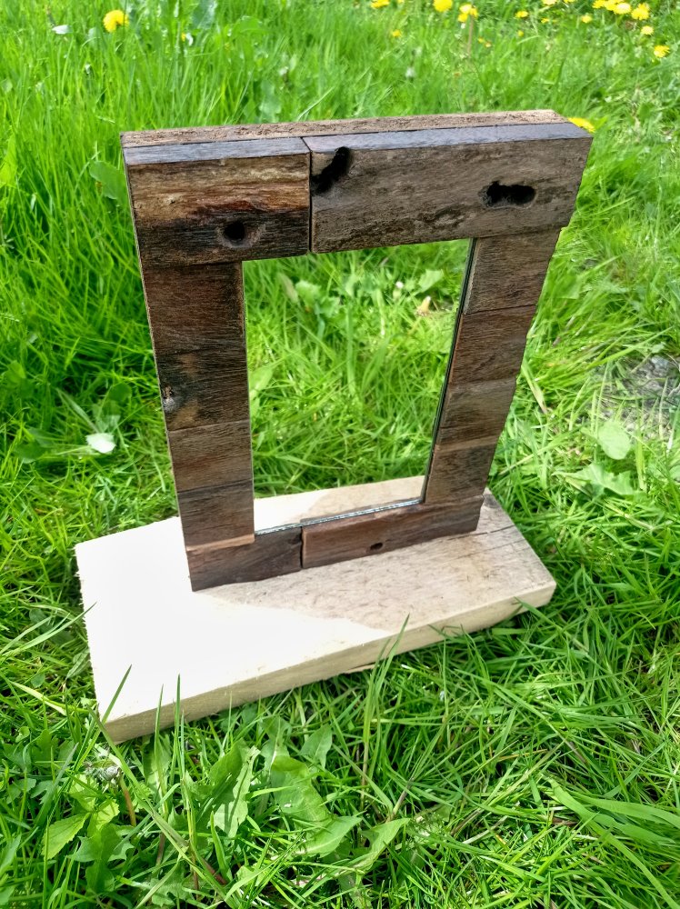 JÁVA B - Zrcadlo obložené dřevem, 290 x 210 mm