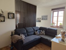 Dělící lamelová stěna - OŘECH, (kompletní sada), MDF + FINISH FOLIE, 29 předpřipravených šířek od 510 do 2750 mm, libovolná výška (maximálně 2750 mm), 70 mm tloušťka příčky