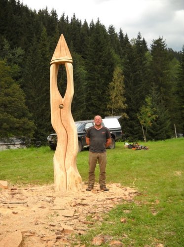 Zvonička 17 dřevořezba 380 cm