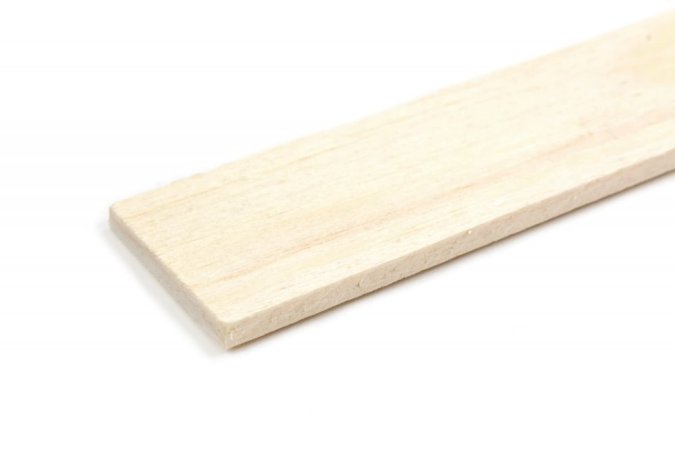 KRYCÍ LIŠTA Z BOROVICE