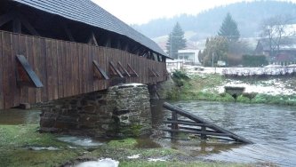 Oprava mostu Čenvír 2011