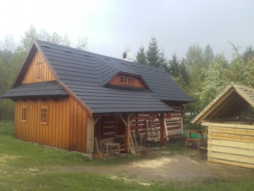 Dotace na výměnu střešní krytiny – Výhodná investice do dřevěné a plastové střechy