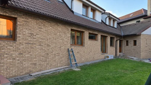 Realizace cihlového obkladu CAMBRIDGE 10 – Originální návrhy