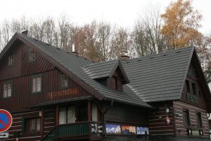 Refrence plastový šindel, Rokytnice 2005