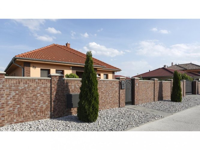 Cihlový obklad, Z BETONU, COUNTRY 668, tmavě hnědá, 205 x 62 mm, tloušťka 14-17 mm, 1 m2