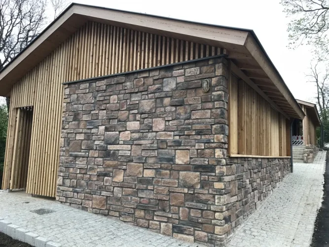 Kamenný obklad, Z BETONU, MIX Colorado, hnědo-černá, 150 – 500 x 100 – 300 mm, tloušťka 20 - 60 mm, 0,5 m2