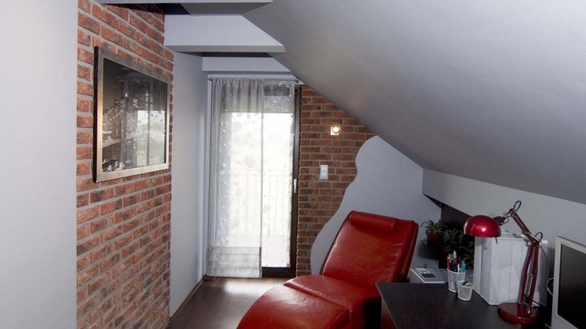 Cihlový obklad, Z BETONU, RUSTIK 540, červená, 210 x 60 mm, tloušťka 10-18 mm, 1 m2