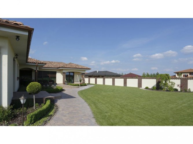 Cihlový obklad, Z BETONU, RUSTIK 540, červená, 210 x 60 mm, tloušťka 10-18 mm, 1 m2