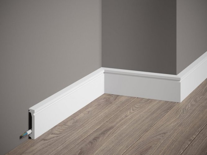 VZORKA - Podlahová lišta – HLADKÁ, tvrdý plast PolyForce (HD Polymér), základný biely náter (pretierateľný), 60 x 13 x 100 mm