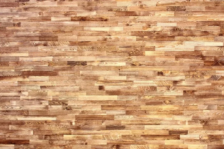 OBKLADY NA ZEĎ