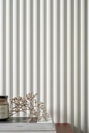 Čím vkusně obložit stěnu, aby se to hned nezničilo? 