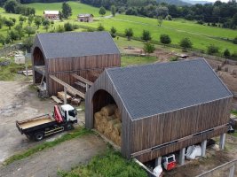 Realizace plastové střechy EUREKO CPS na hospodářských budovách