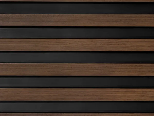 Odolné lamely z tvrdého polymeru s technologií proti poškrábání - tmavý odstín