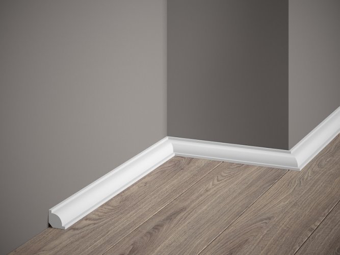 Podlahová lišta – HLADKÁ, tvrdý plast PolyForce (HD Polymer), základní bílý nátěr (přetíratelný), 21 x 21 x 2000 mm