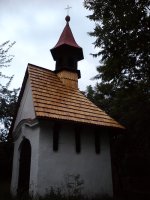 Nasavrky, zvonička, dřevěný šindel, 2007