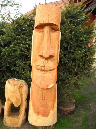 Postava MOAI 1 dřevořezba 170 cm