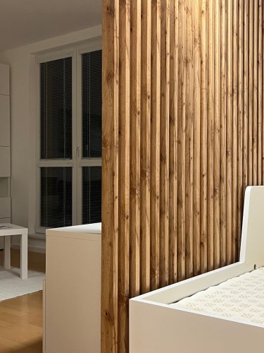 Dělící lamelová stěna - DUB WOTAN, (kompletní sada), MDF + FINISH FOLIE, 29 předpřipravených šířek od 510 do 2750 mm, libovolná výška (maximálně 2750 mm), 70 mm tloušťka příčky - Typ lamel: V úhlu 45° k základně