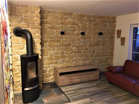 Imitace kamenného obkladu opuka