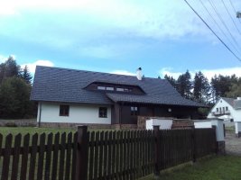 Reference plastový šindel