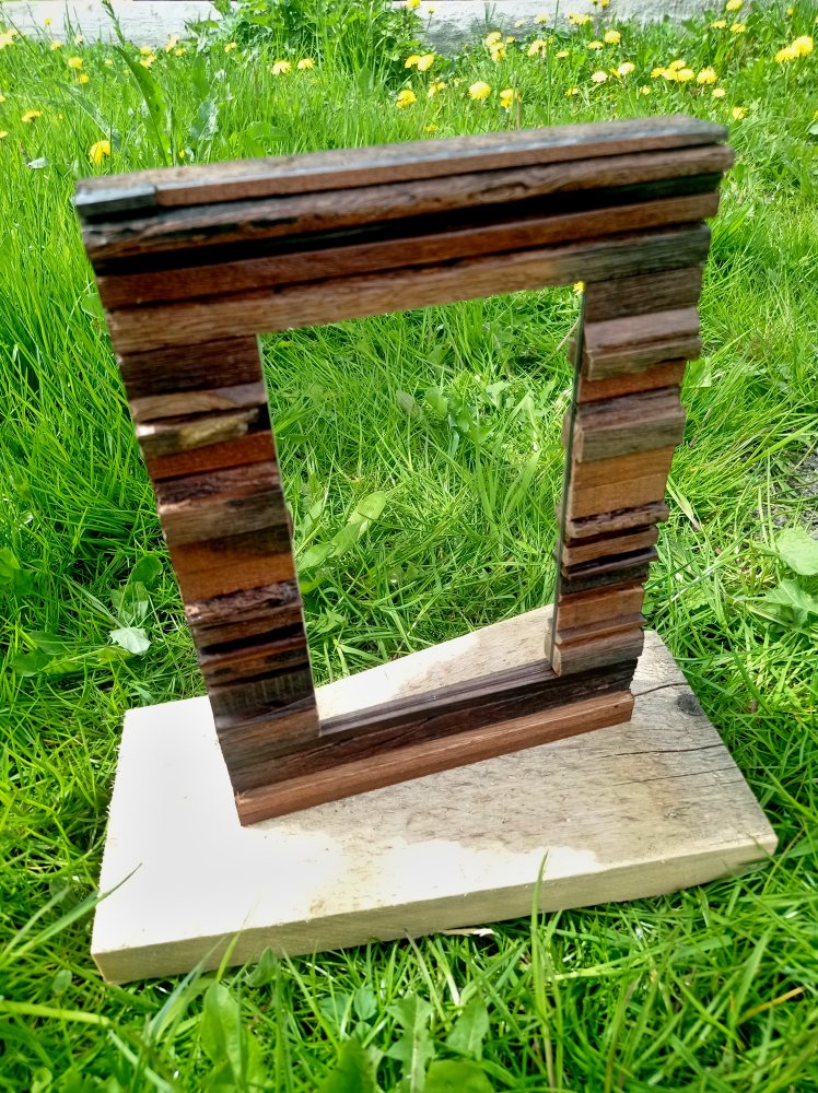 KALIMANTAN A - Zrcadlo obložené dřevem, 290 x 210 mm