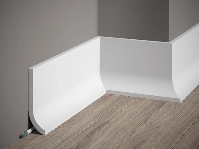 Podlahová lišta – PREMIUM, tvrdý plast PolyForce (HD Polymer), kvalitní bílý lak (finální povrch), 135 x 40 x 2000 mm