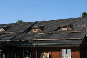 Jak na montáž sněhových zachytávačů pro plastovou krytinu EUREKO DDS II