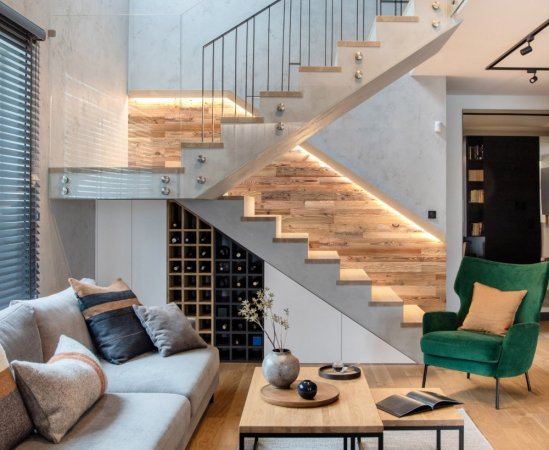 Obklady ze dřeva na schodiště