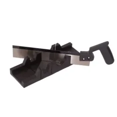 Kosačka s pílou, PVC, pracovná plocha 295 mm x 65 mm, uhol rezu 45 a 90 stupňov - rezanie drevenych obkladov